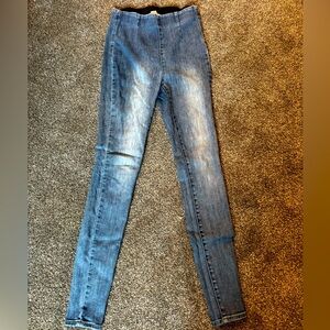 White House Balck Market Jegging